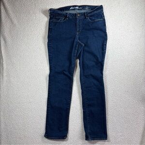 Eddie Bauer Curvy Straight Women’s Stretch Size 12 Dark Wash Blue Jeans
